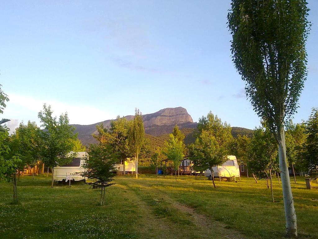Camping Ain Jaca Luaran gambar
